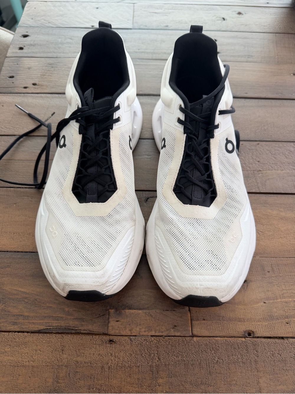 On Cloudnova X women’s sneakers size 10.5 - like new